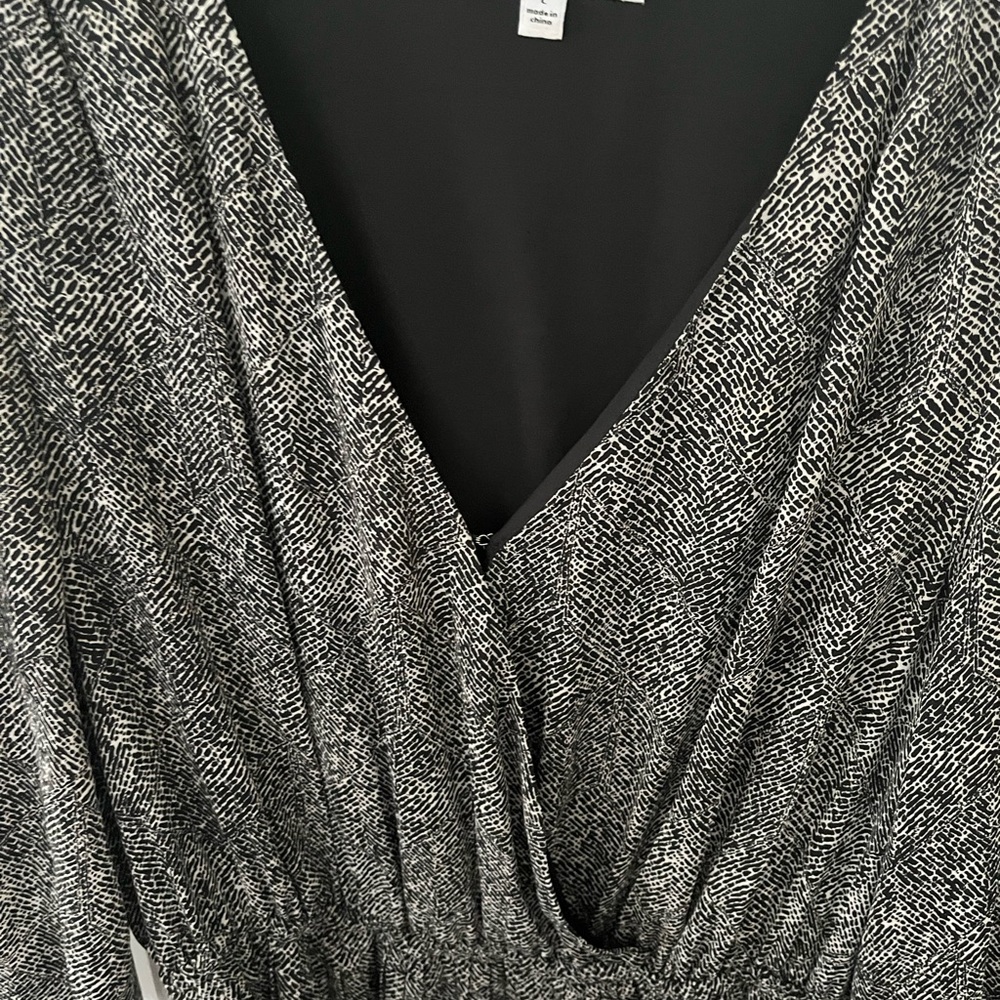 Dress - Picture 5 of 8
